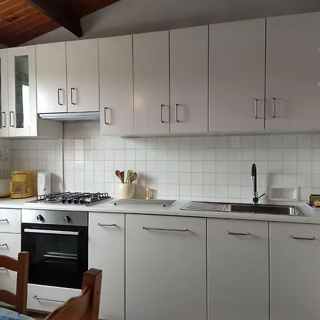 Gu050-001- 3 Pieces 4 Couchages La Gueriniere *