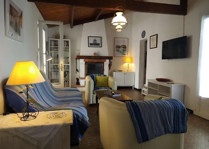 Villa Gu050-001- 3 Pieces 4 Couchages La Gueriniere *