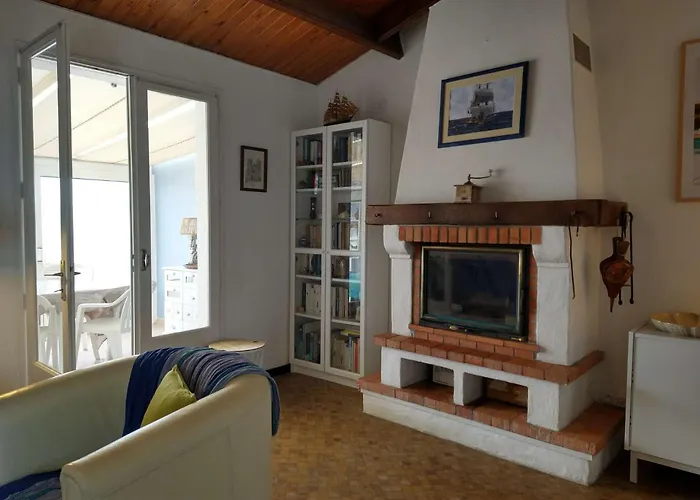 Gu050-001- 3 Pieces 4 Couchages La Gueriniere Villa La Guérinière